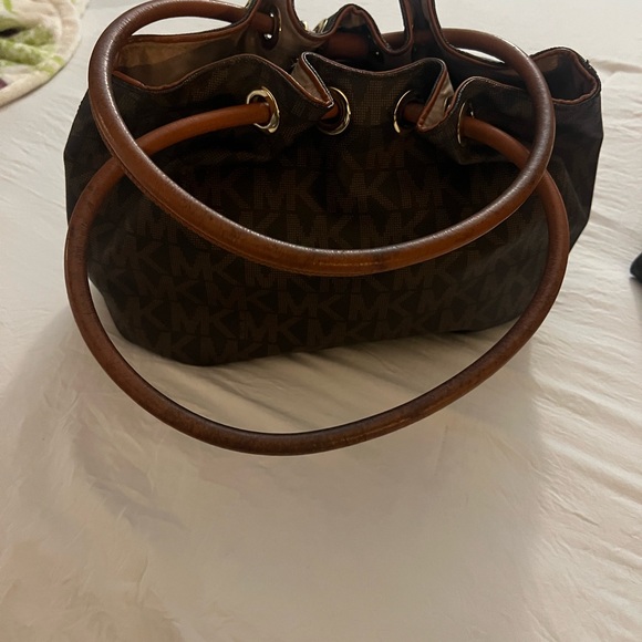 Michael Kors Dark Brown Ring Tote Bag - Picture 4 of 5